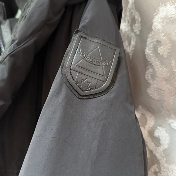 RUDSAK Black Quilted Puffer Jacket Size Medium - Picture 4 of 10